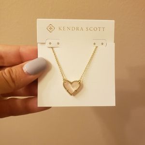 Kendra Scott Ari Heart Pendant Necklace Short